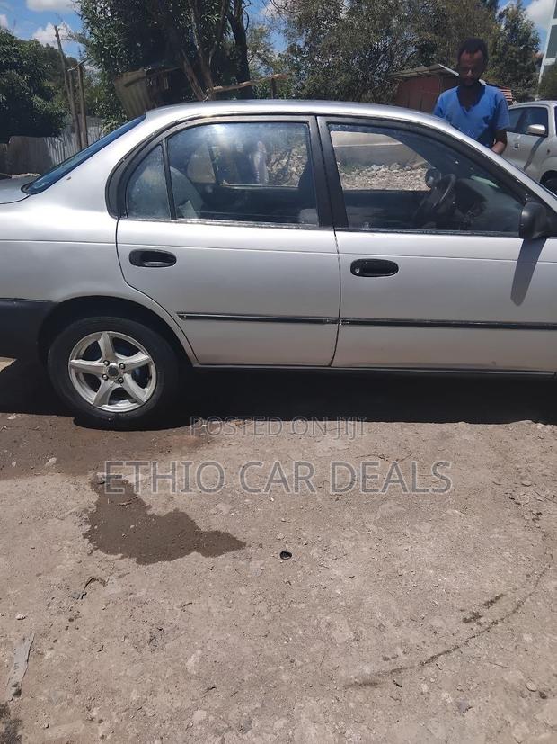 Toyota Corolla 1994 Silver