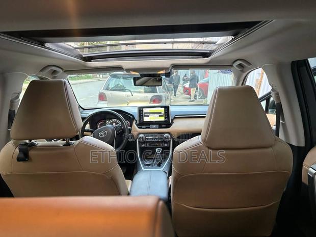 Toyota RAV4 2020 Black