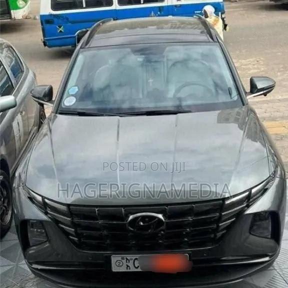 Hyundai Tucson 2022 Gray