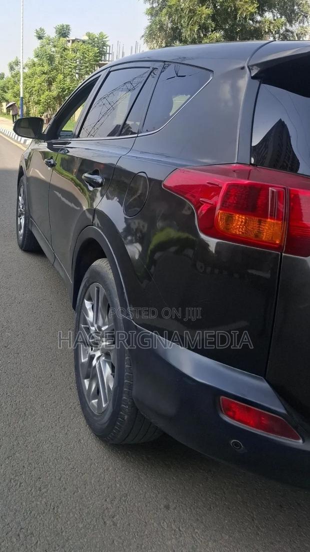 Toyota RAV4 2015 Black