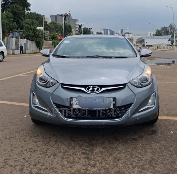 Hyundai Avante 2015 Silver