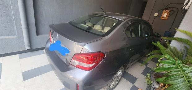 Mitsubishi Attrage 2022 Gray