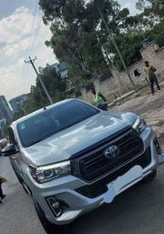 Toyota Hilux 2019 Silver for sale