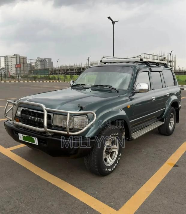 Toyota Land Cruiser 1993 Green