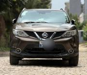 Nissan Qashqai 2017 Brown for sale