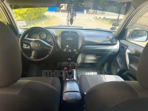 Toyota RAV4 2005 Silver