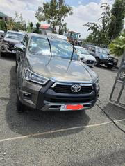 Toyota Hilux 2021 Gray for sale