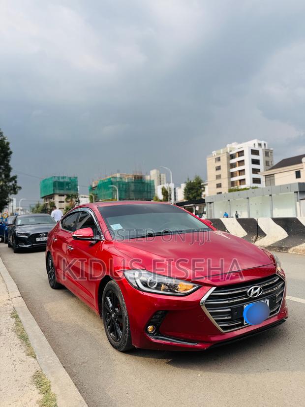 Hyundai Avante 2017 Burgundy