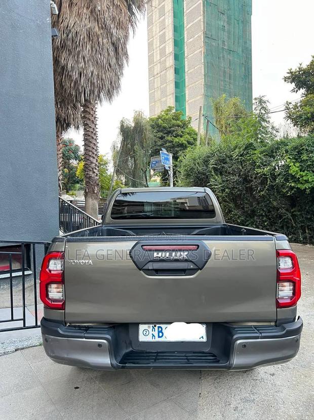 Toyota Hilux 2021