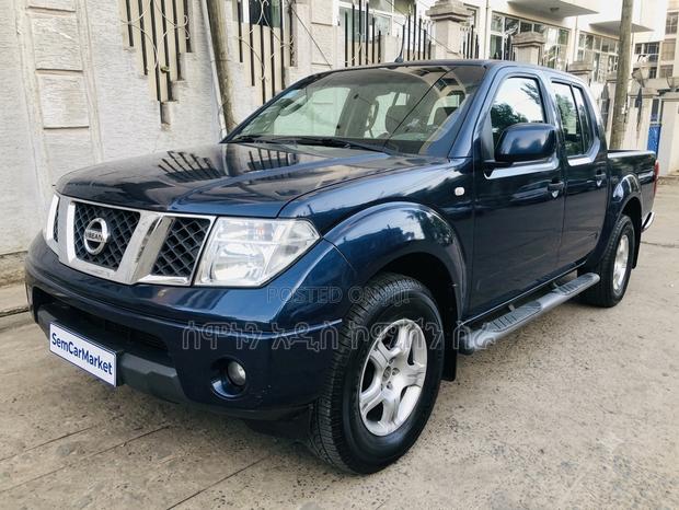 Nissan Navara 2.5 dCi Automatic 2009 Blue