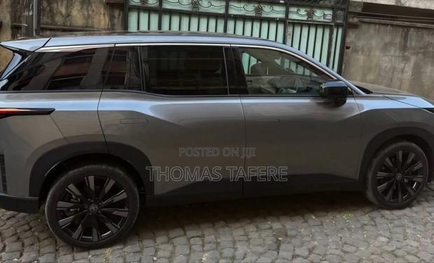 Toyota bZ3 2025 Gray