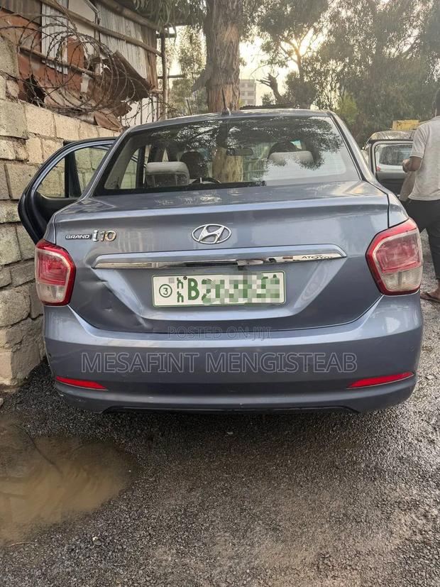 Hyundai I10 2016 Blue