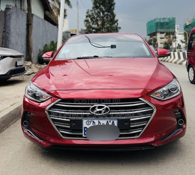 Hyundai Avante 2017 Pink