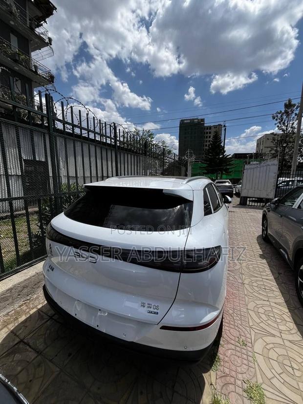 New BYD Sealion 06 EV 2025