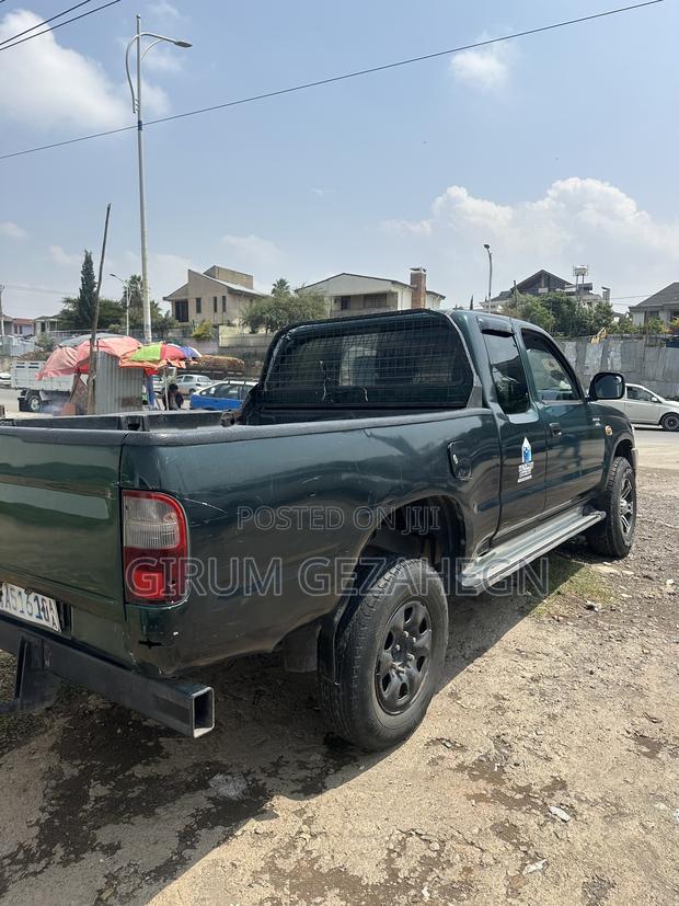 Toyota Hilux 2.5 Cab 2005 Green