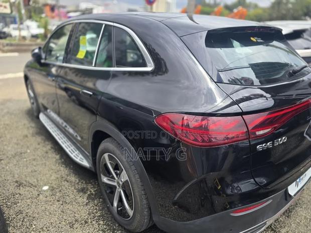 New Mercedes-Benz EQE 2024 Black