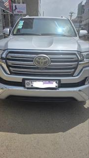 Toyota Land Cruiser 2017 Silver for sale