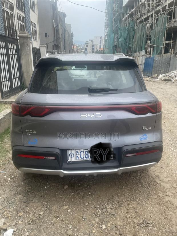 BYD Yuan Up 2024 Gray