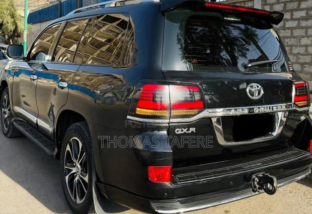Toyota Land Cruiser 2015 Matt Black