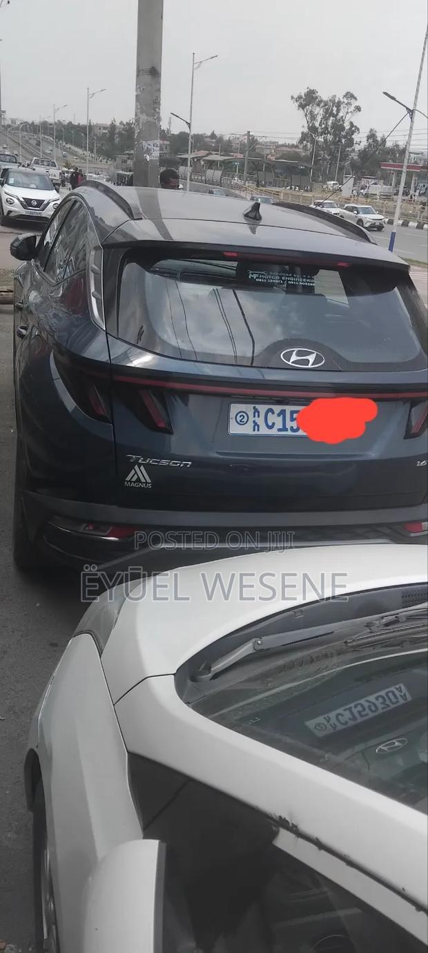 Hyundai Tucson 2022 Gray
