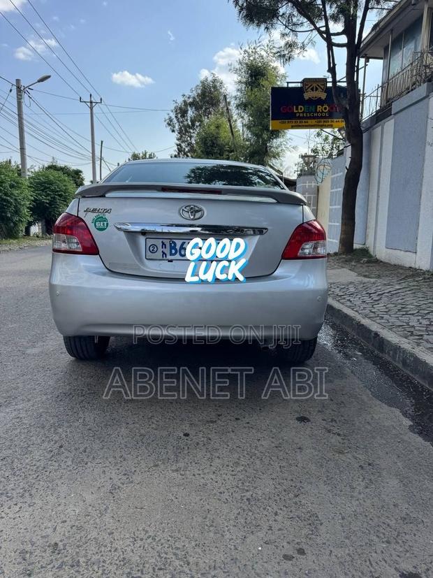 Toyota Yaris Sedan Automatic 2007 Silver