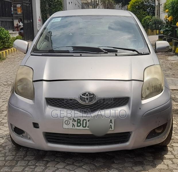 Toyota Yaris 2009