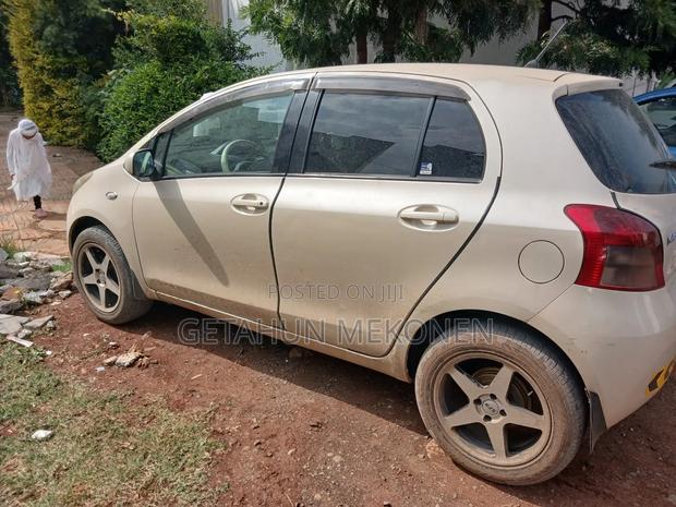 Toyota Yaris 2006