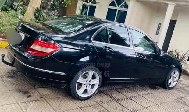 Mercedes-Benz C180 2008 Black