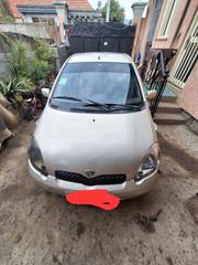 Toyota Vitz 2002 Gold for sale