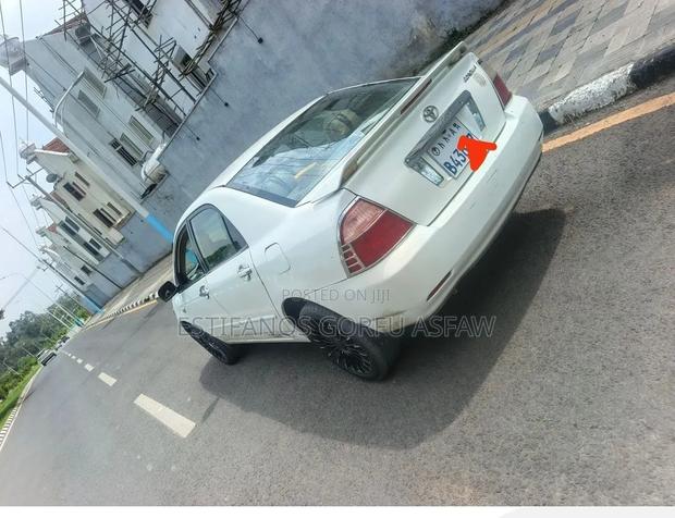 Toyota Corolla 2007 White