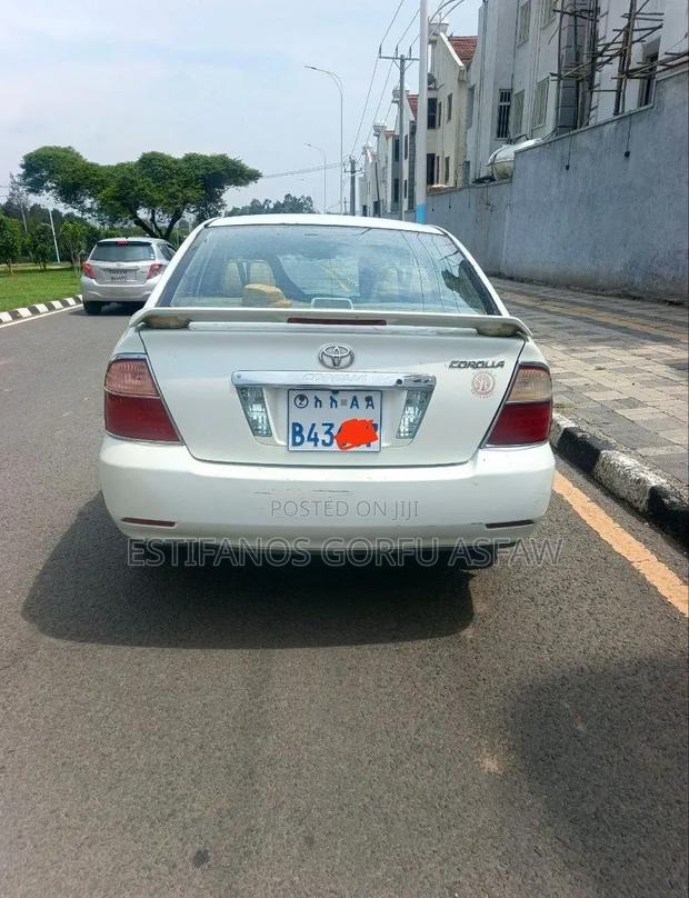 Toyota Corolla 2007 White