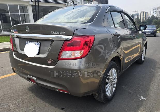 Suzuki Dzire 2022 Gray