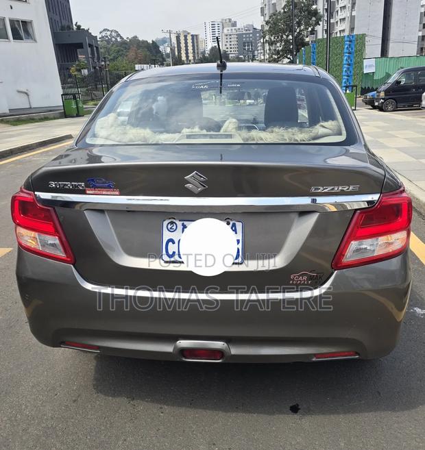 Suzuki Dzire 2022 Gray