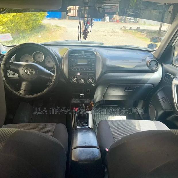 Toyota RAV4 2005 Silver