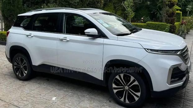 Chevrolet Captiva 2023 Ivory