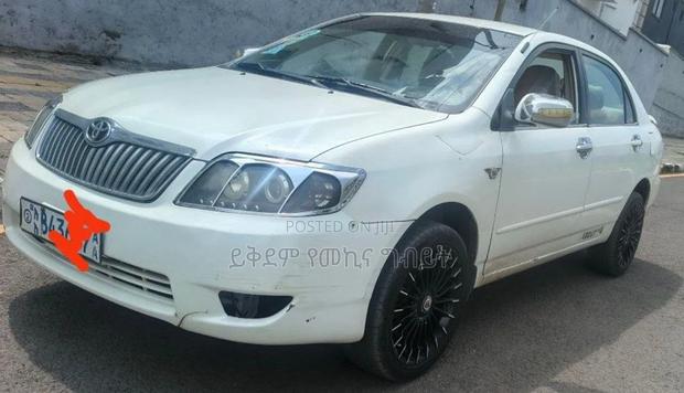 Toyota Corolla 2007 White