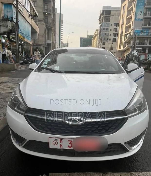 Chery Arrizo 5 2023 White