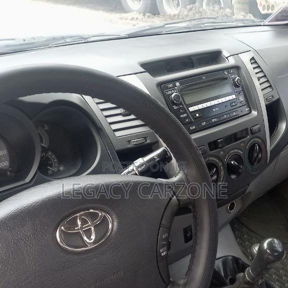Toyota Hilux 2008 Silver