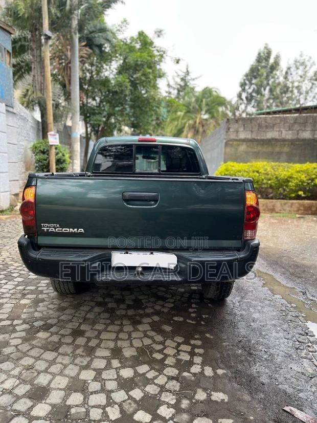 Toyota Tacoma 2007 Gray