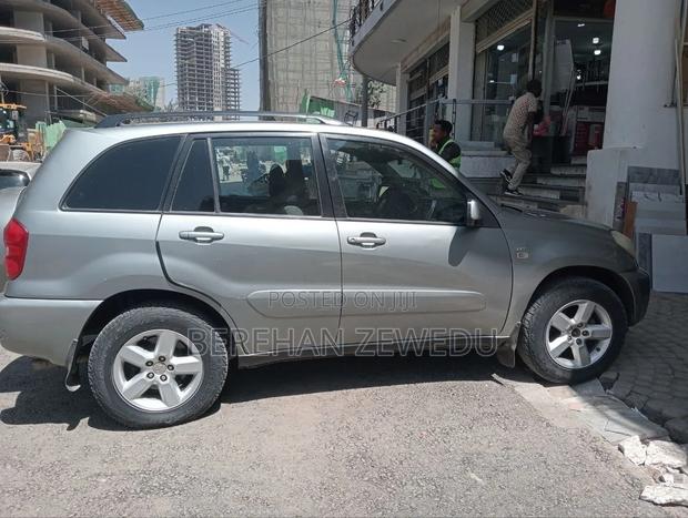 Toyota RAV4 2005 Silver