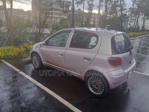 Toyota Vitz 2004