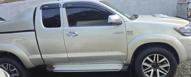 Toyota Hilux 2014 Beige