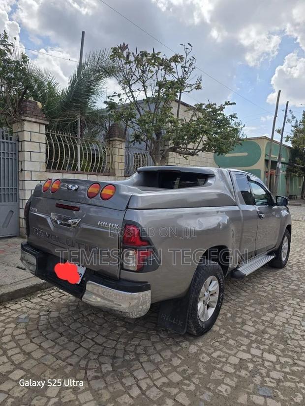 Toyota Hilux 2017