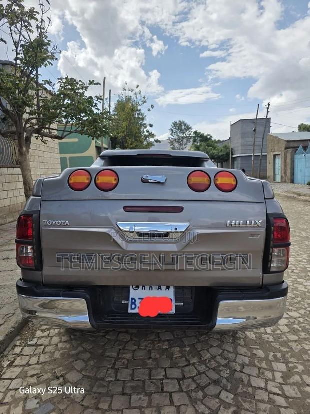 Toyota Hilux 2017