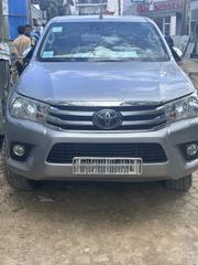 Toyota Hilux 2019 Silver for sale
