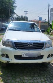 Toyota Hilux 2006 White for sale