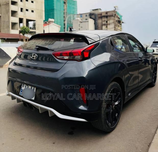 Hyundai Veloster 2019 Gray