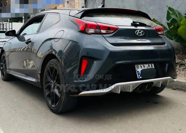Hyundai Veloster 2019 Gray