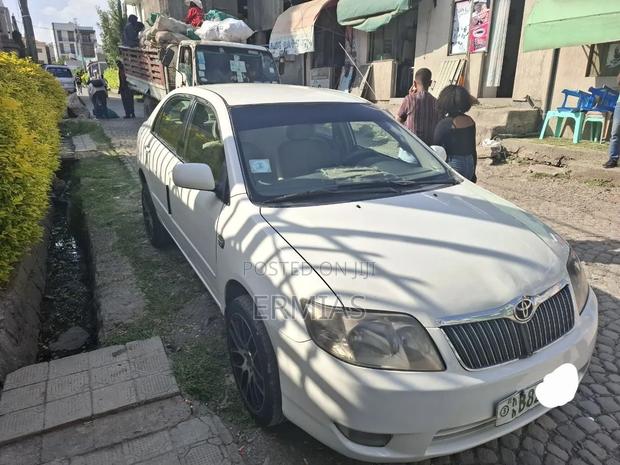 Toyota Corolla 2007 White