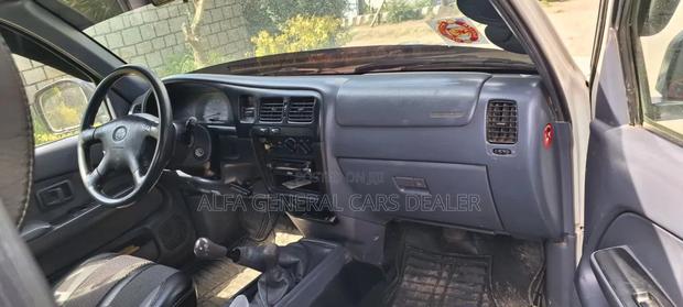 Toyota Hilux 2004